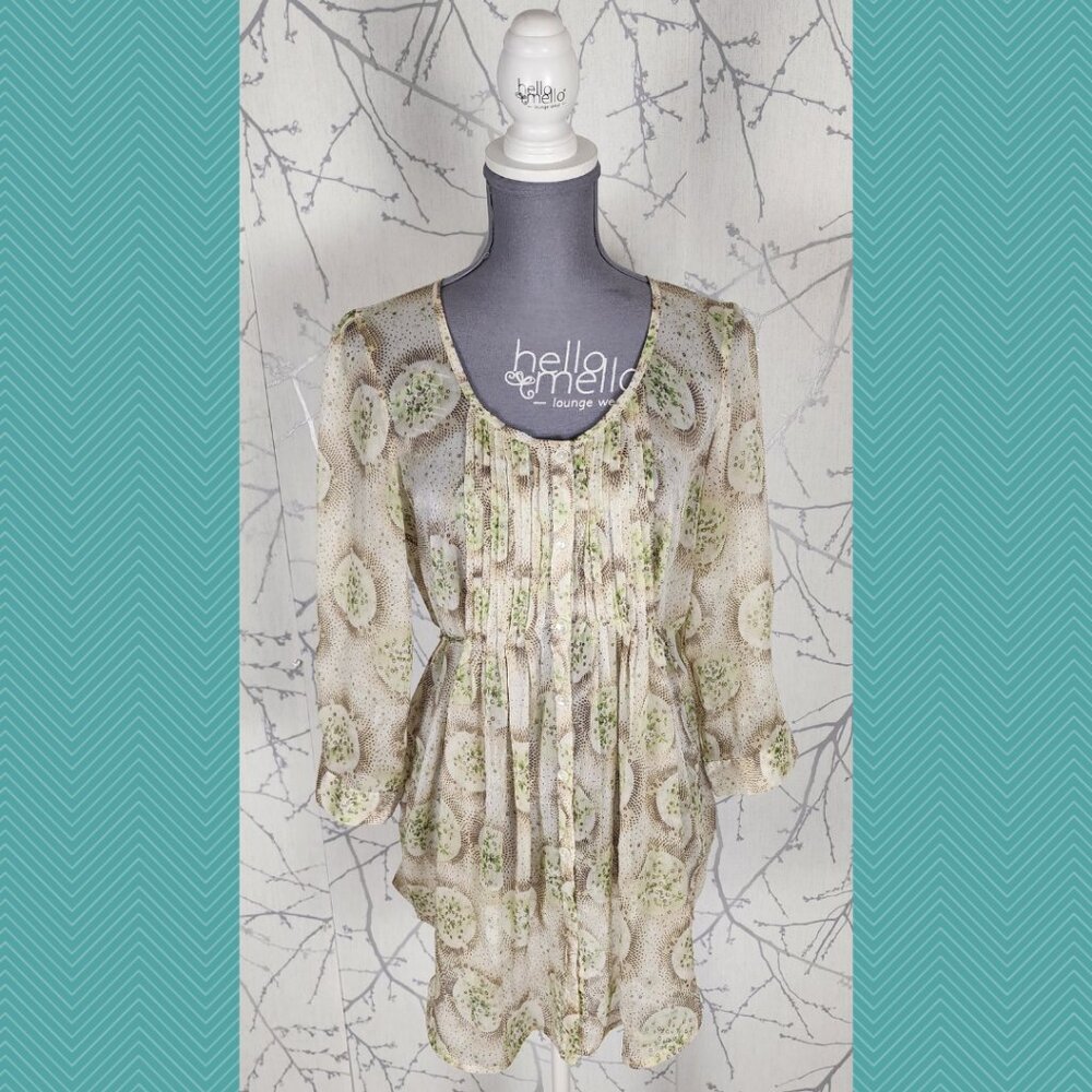 Kimchi Blue Artsy Print Pleated Pintuck Button Up Sheer Tunic